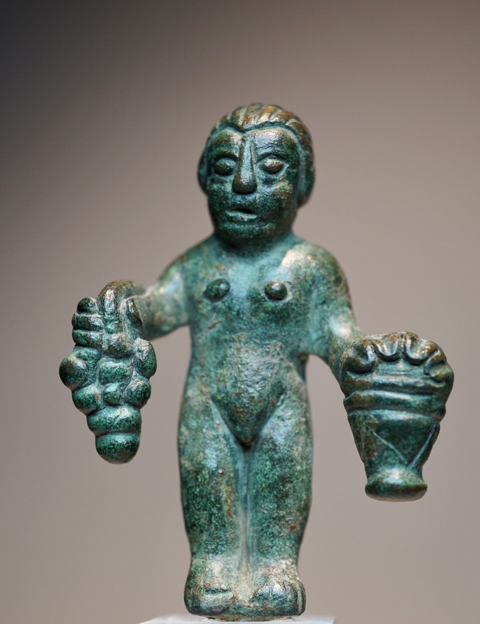 Sardinian female bronze statuette