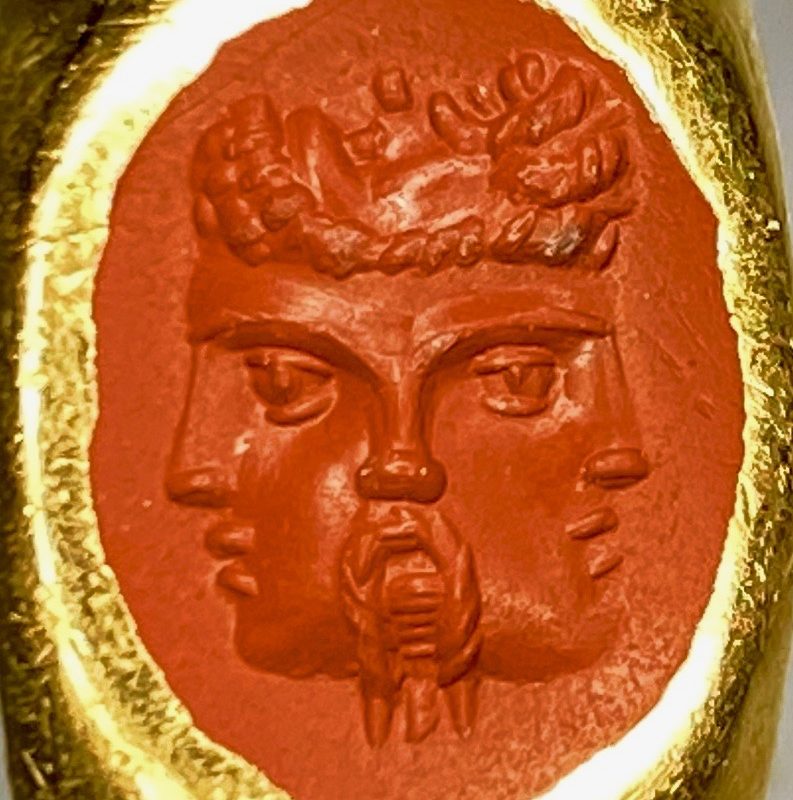 Finger ring with Gryllos