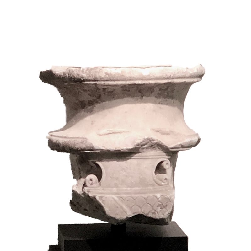 Roman bust stand