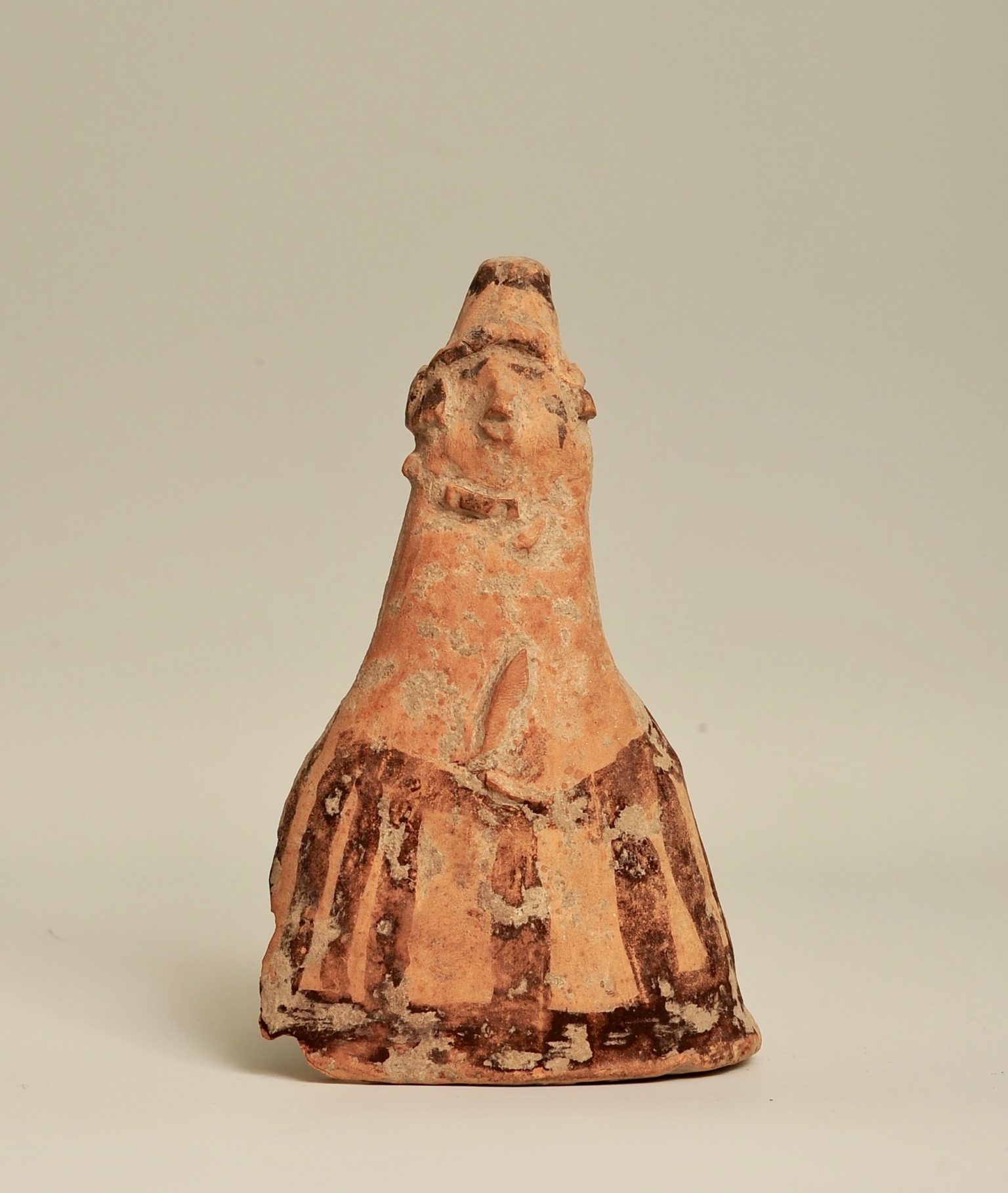 A Bell-shaped Idol